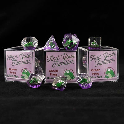 Find Your Familiar Green Frog Dice Set