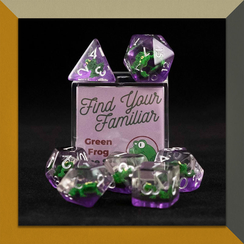 Find Your Familiar Green Frog Dice Set